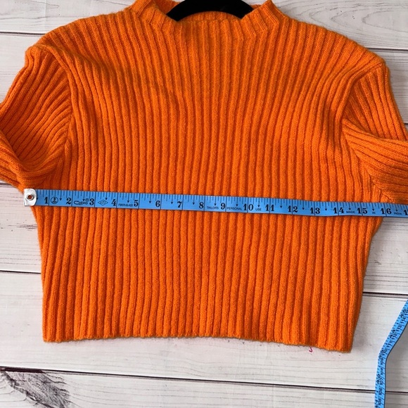 SHEIN Curve Ribbed Knit Cropped Sweater – OXL – Orange with Feather Cuffs🔥🔥🔥 - Picture 6 of 10